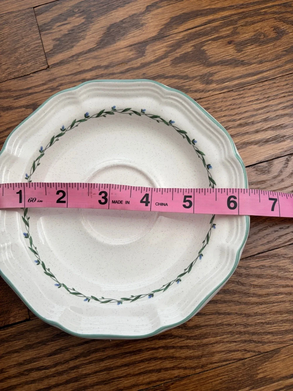 Set of 2 MIKASA Floral Stoneware Saucer Plate Flower Box F9018